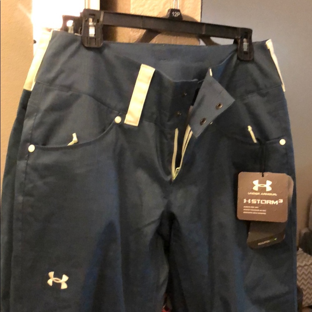 Underarmour snowboard pants